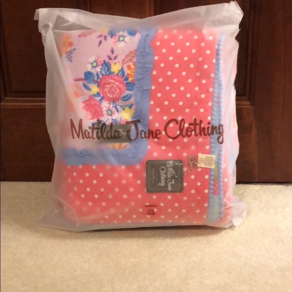 Matilda Jane Throw/Blanket